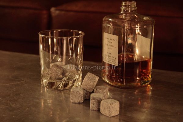 Pierres à whisky / Glaçons en pierre
